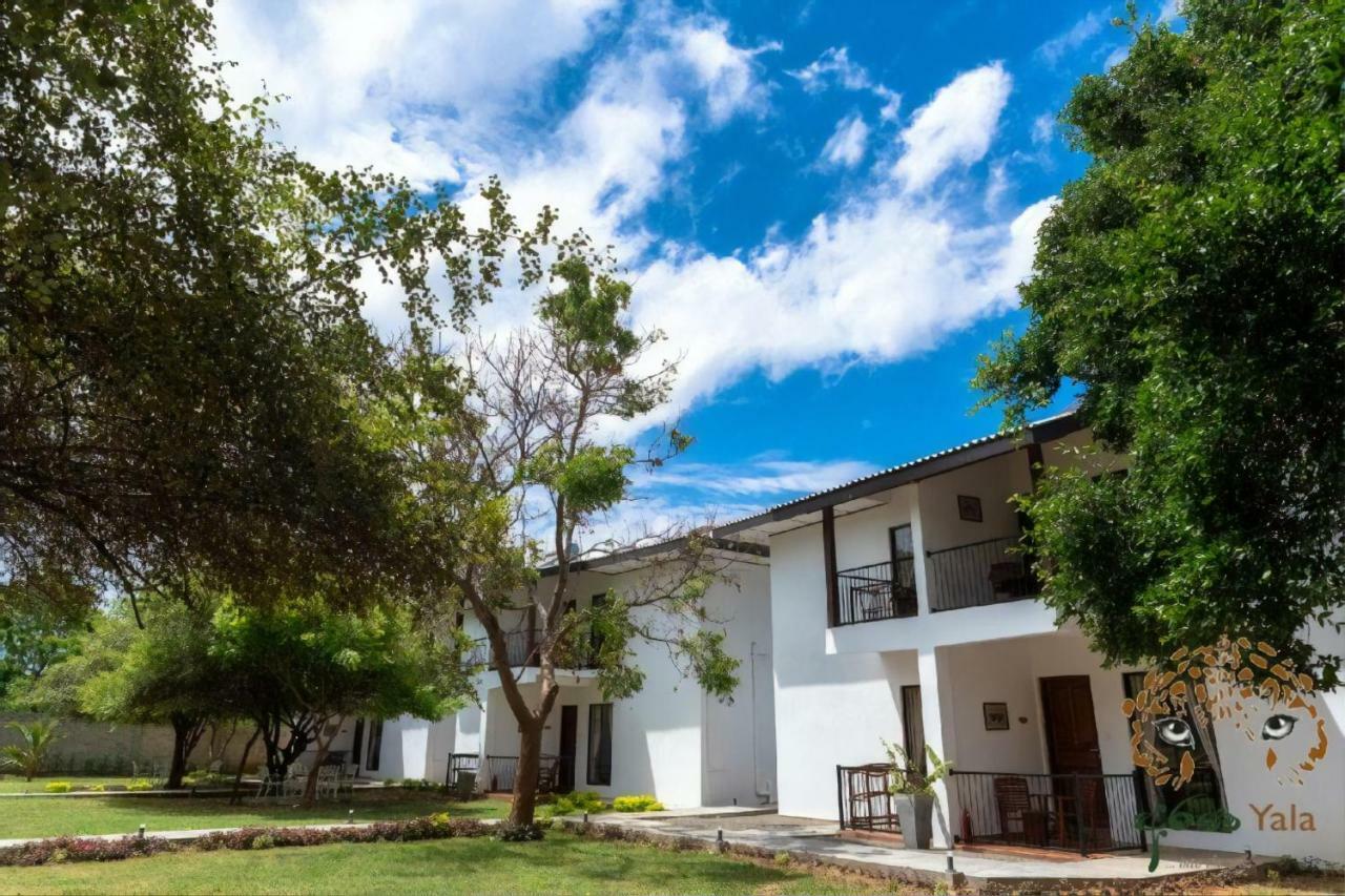 Hotel Arana Parque nacional Yala Exterior foto